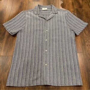 Larsson & Co patterned short sleeve button down shirt